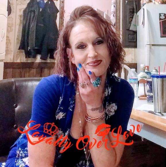 Meet your Posher, Melanie - Picture 1 of 1